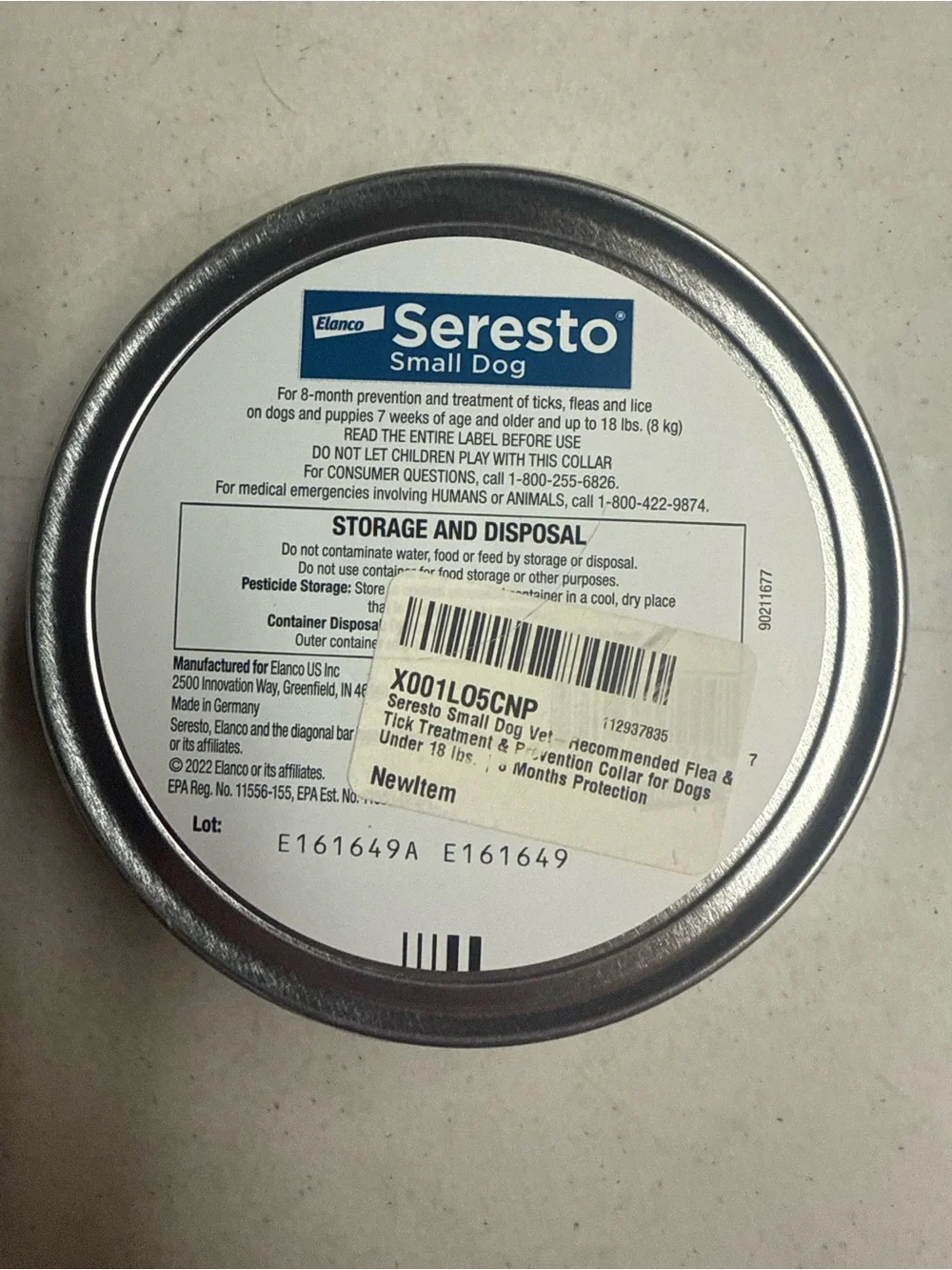 Seresto Flea and Tick Collar 8 Months Protection SMALL Dogs Under 18lbs - Sealed